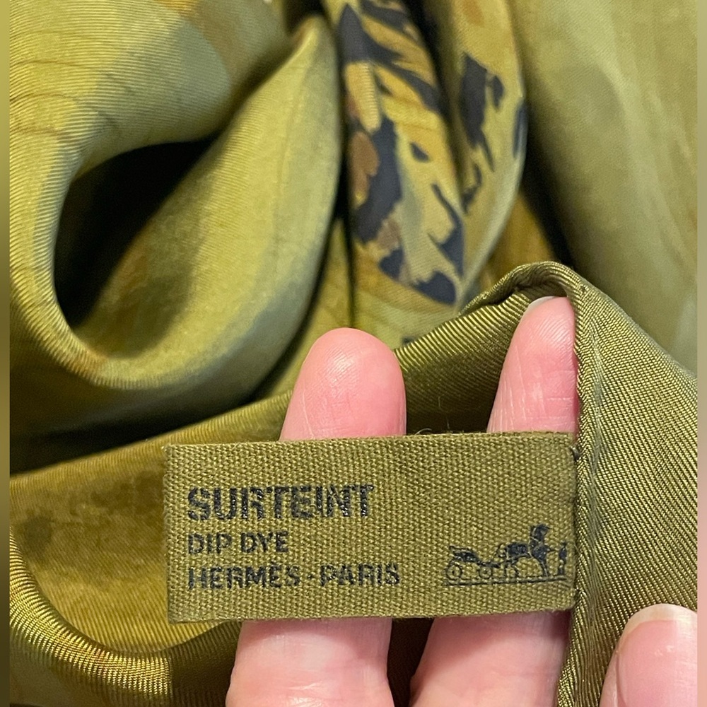 Tigre Royal Hermes Dip Dye 140cm Shawl 2013 $1,850 olive green w/box & tags.
